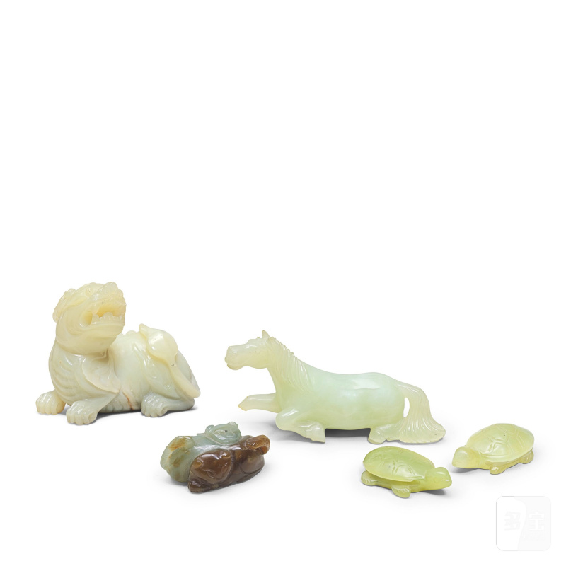 十九/二十世紀 玉及鮑文玉動物一組 | A COLLECTION OF JADE AND BOWENITE 'ANIMAL' CARVINGS